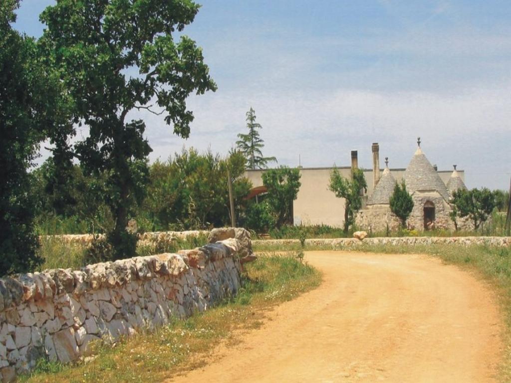 Вилла Agritria Di Umberto Anglisani Остуни Экстерьер фото